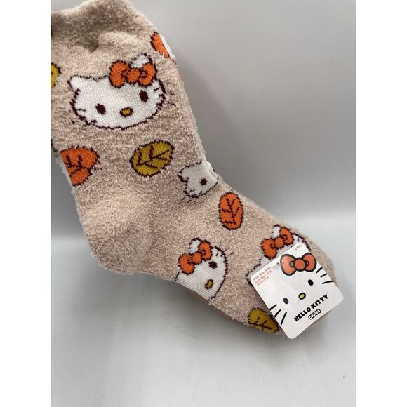 Hello Kitty 2025 Fall Socks Womens 3 Pairs Size 4-10 NEW With Tags - Picture 1 of 6